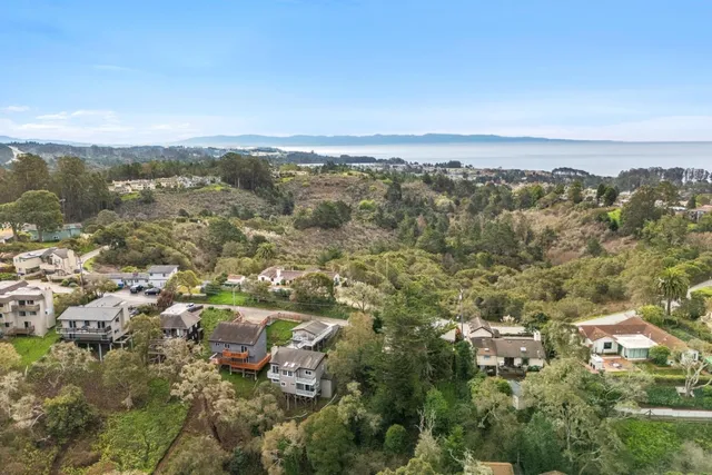 $850,000 | 803 Cresta Vista Way, Aptos, CA 95003
