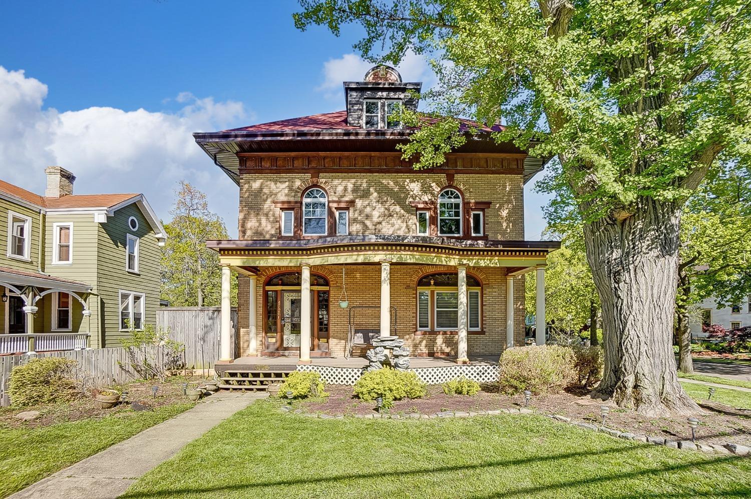 4726 Winton Road Cincinnati, OH 45232 - Photo 1 of 37 Gallery Image 1
