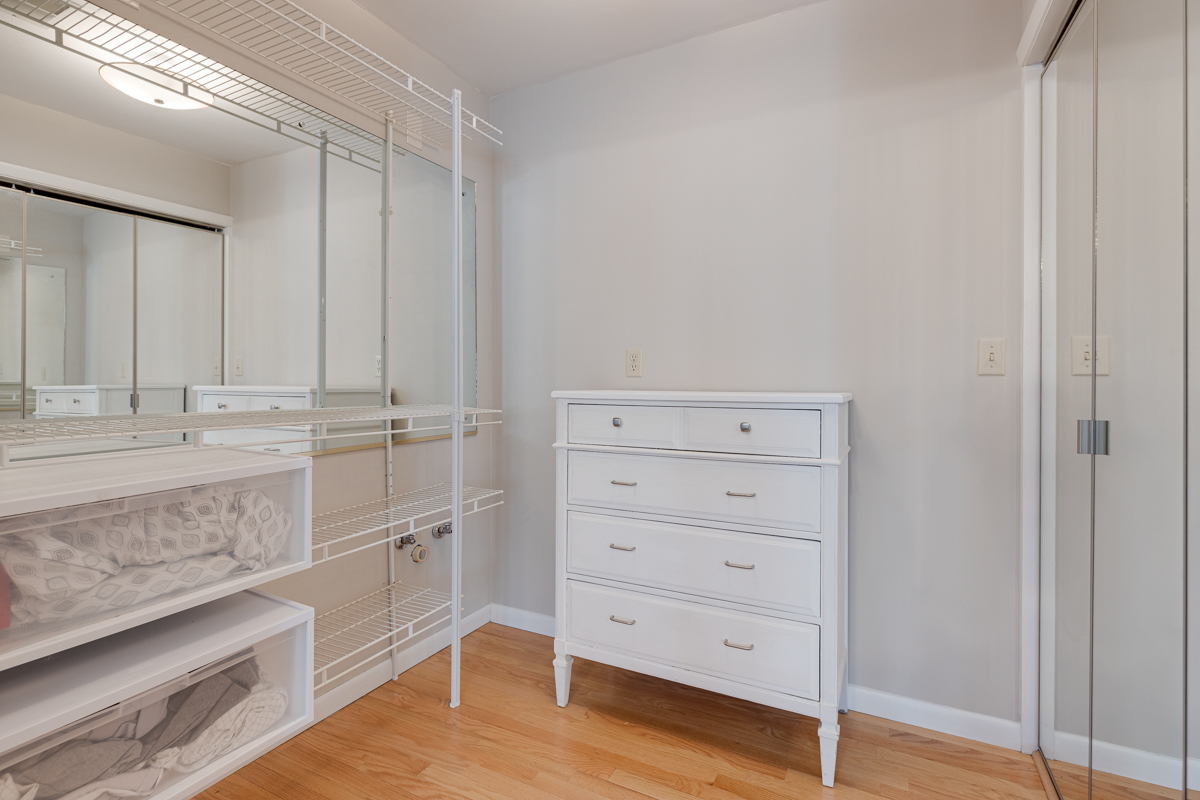 102 Harding Avenue Fox River Grove, IL 60021 - Photo 21 of 29 a view of a dresser with wooden floor
