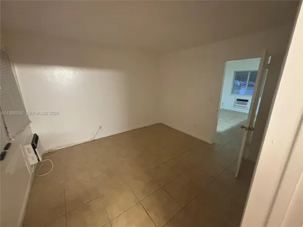$1,425 | 610 Northeast 12th Avenue, Unit 3, Fort Lauderdale, FL 33304