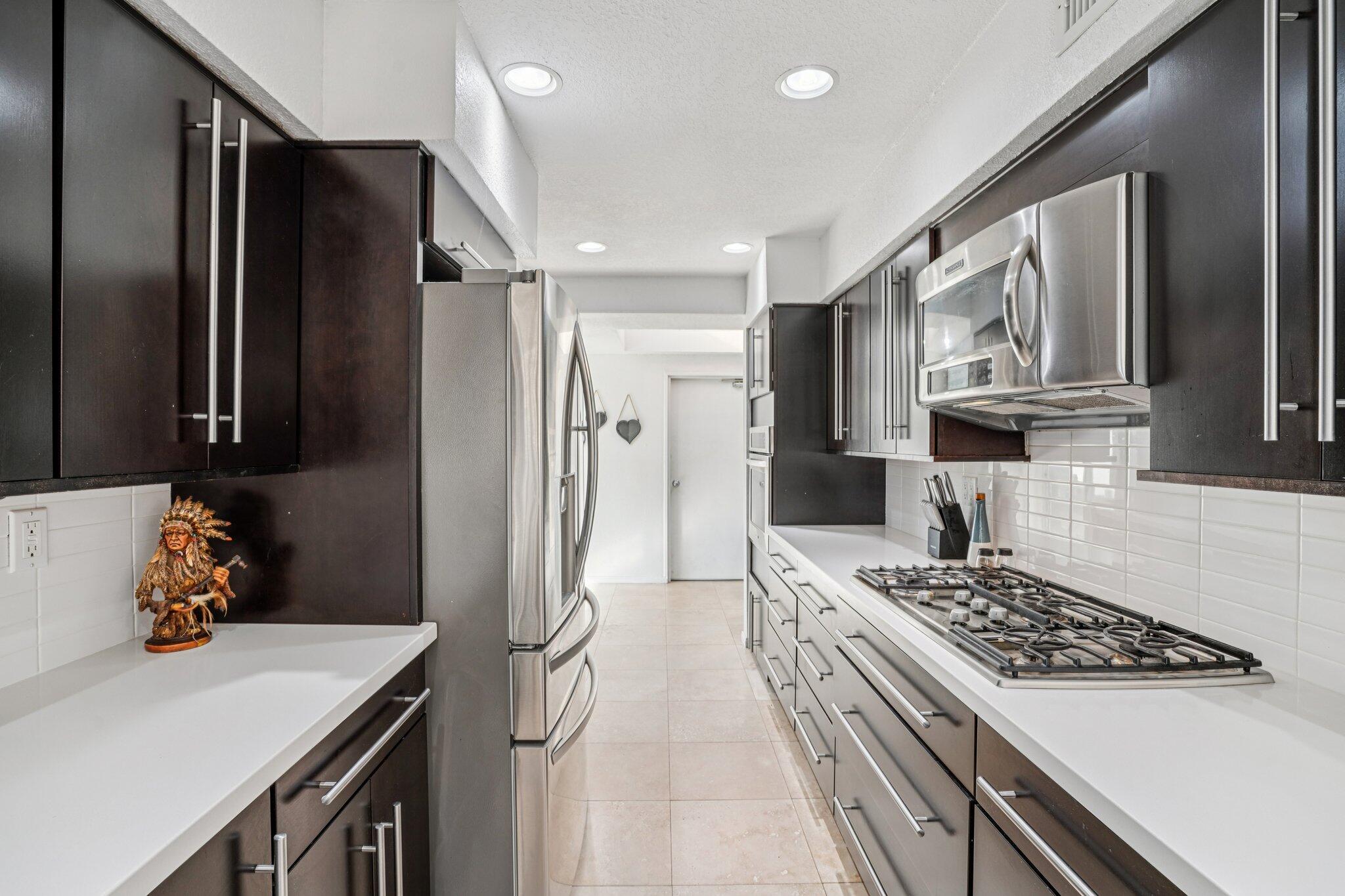 74645 Yucca Tree Drive Palm Desert, CA 92260 - Photo 13 of 39 13-web-or-mls-Yucca Tree Dr-S3012-013