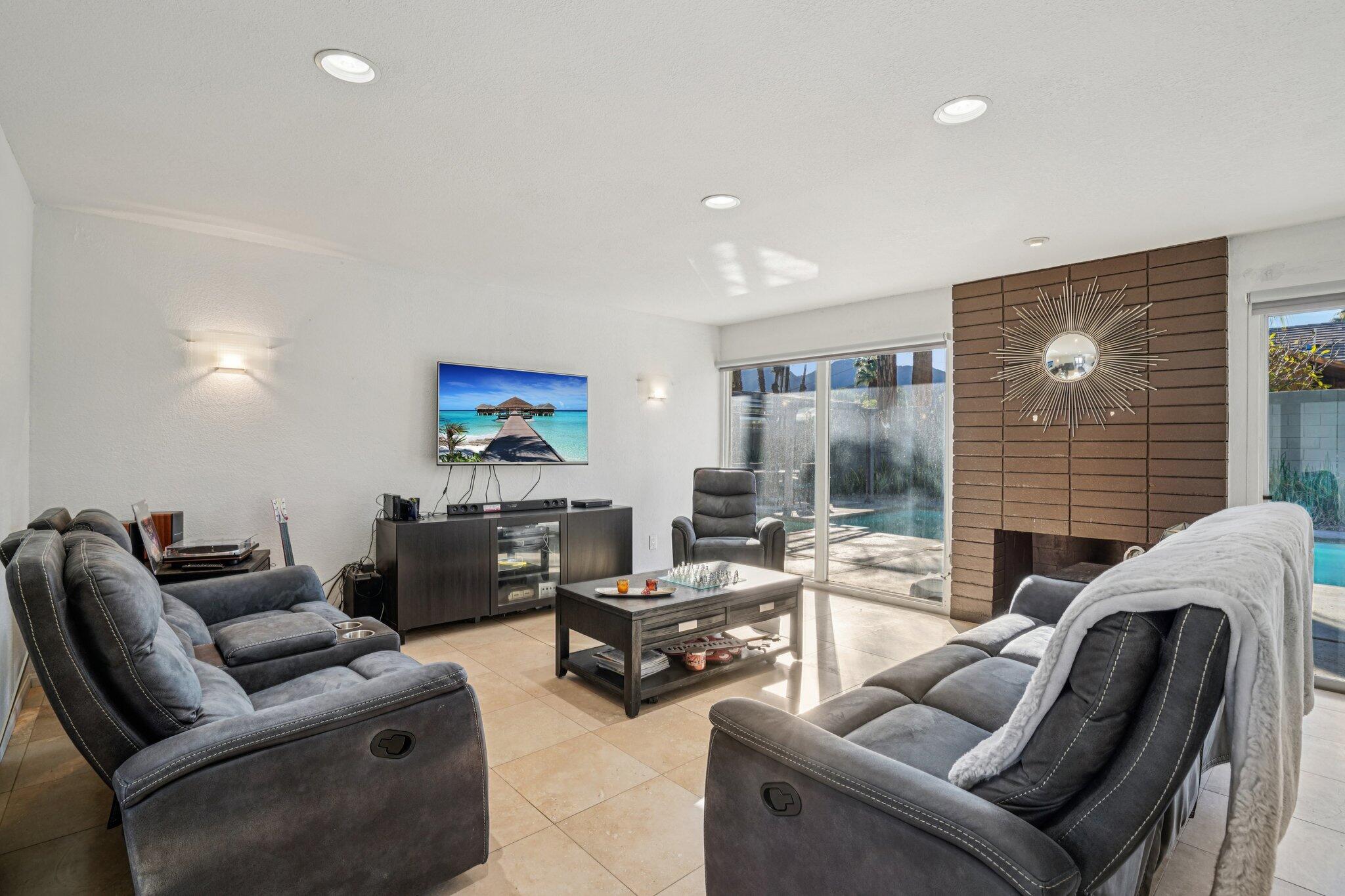 74645 Yucca Tree Drive Palm Desert, CA 92260 - Photo 8 of 39 8-web-or-mls-Yucca Tree Dr-S3012-008