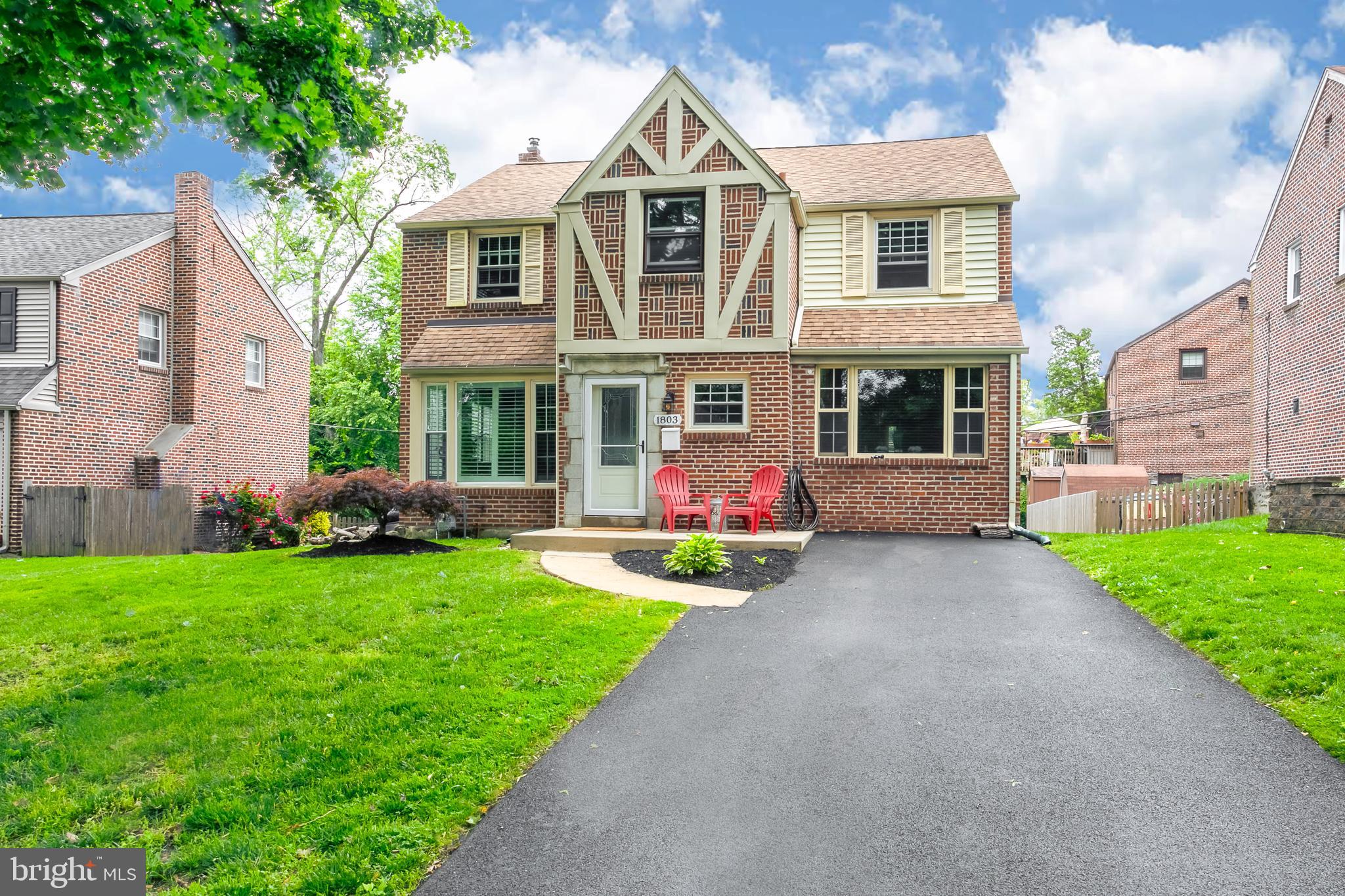 1803 Earlington Road Havertown, PA 19083 - Photo 2 of 33