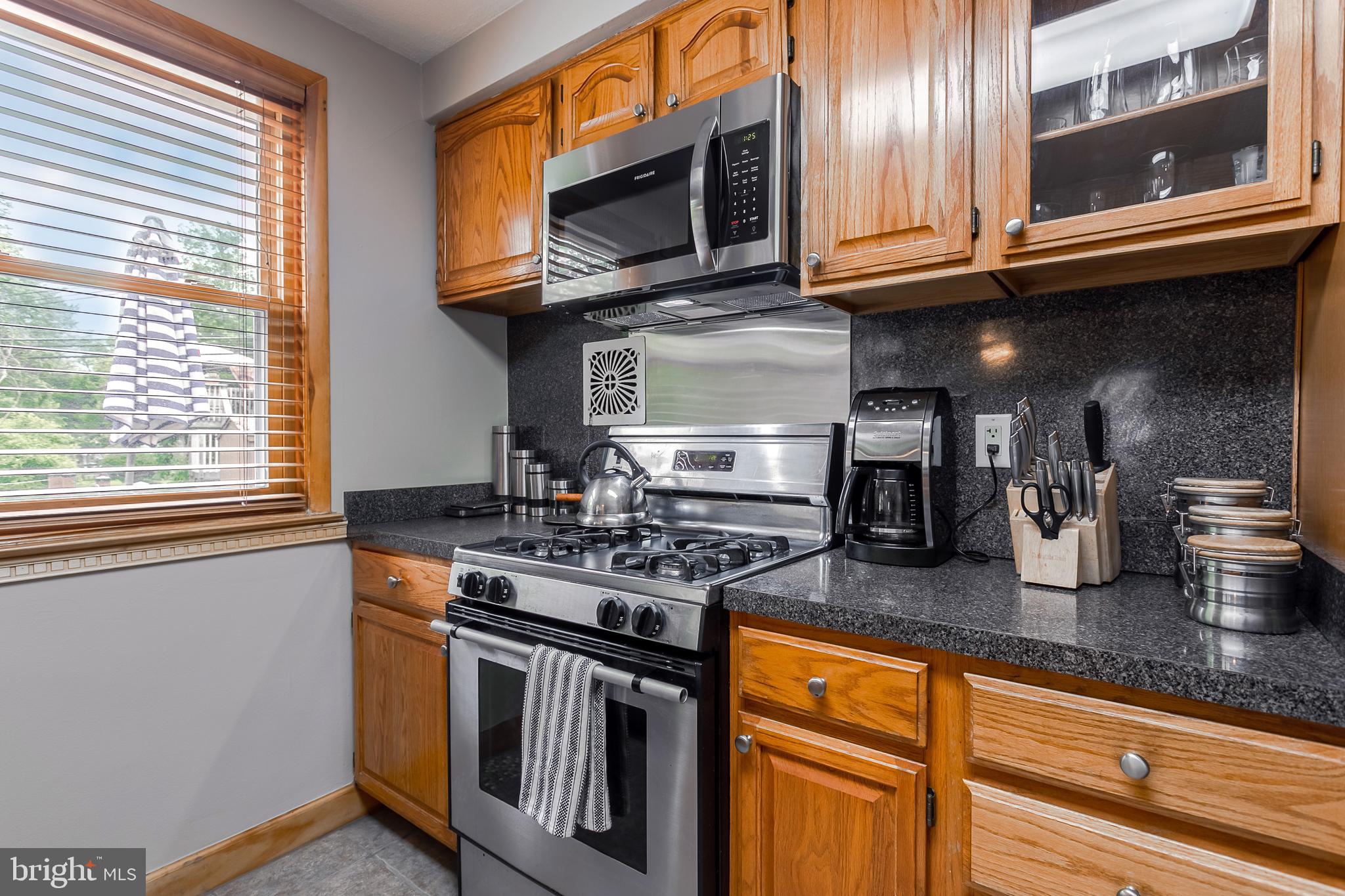 1803 Earlington Road Havertown, PA 19083 - Photo 17 of 33