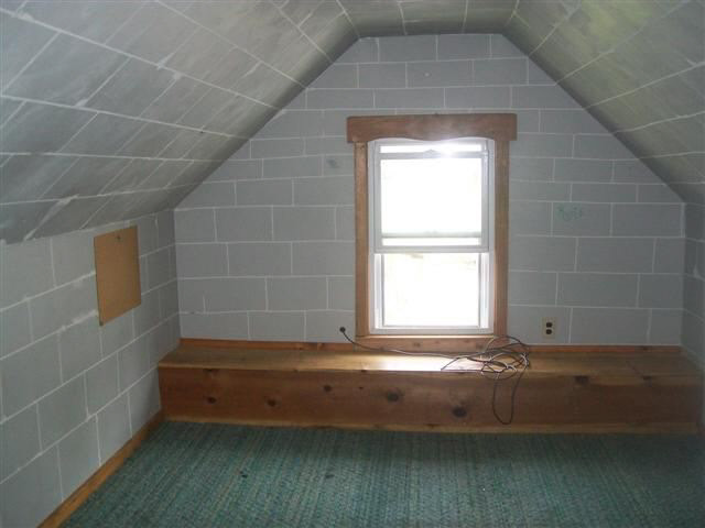 2401 Walnut New Castle, IN 47362 - Photo 5 of 8 Gallery Image 5