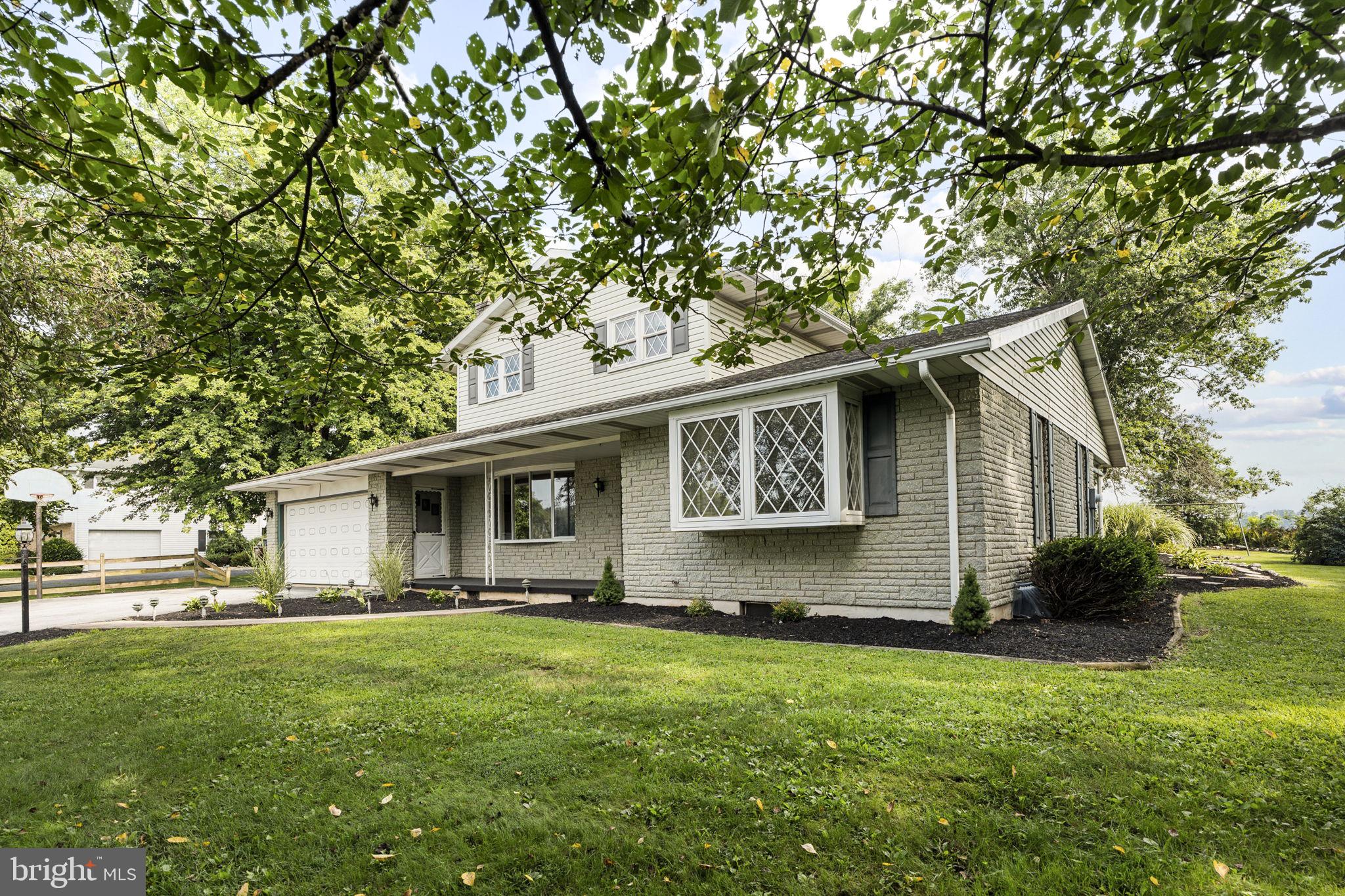 19 Edris Road Womelsdorf, PA 19567 - Photo 7 of 61 Gallery Image 7