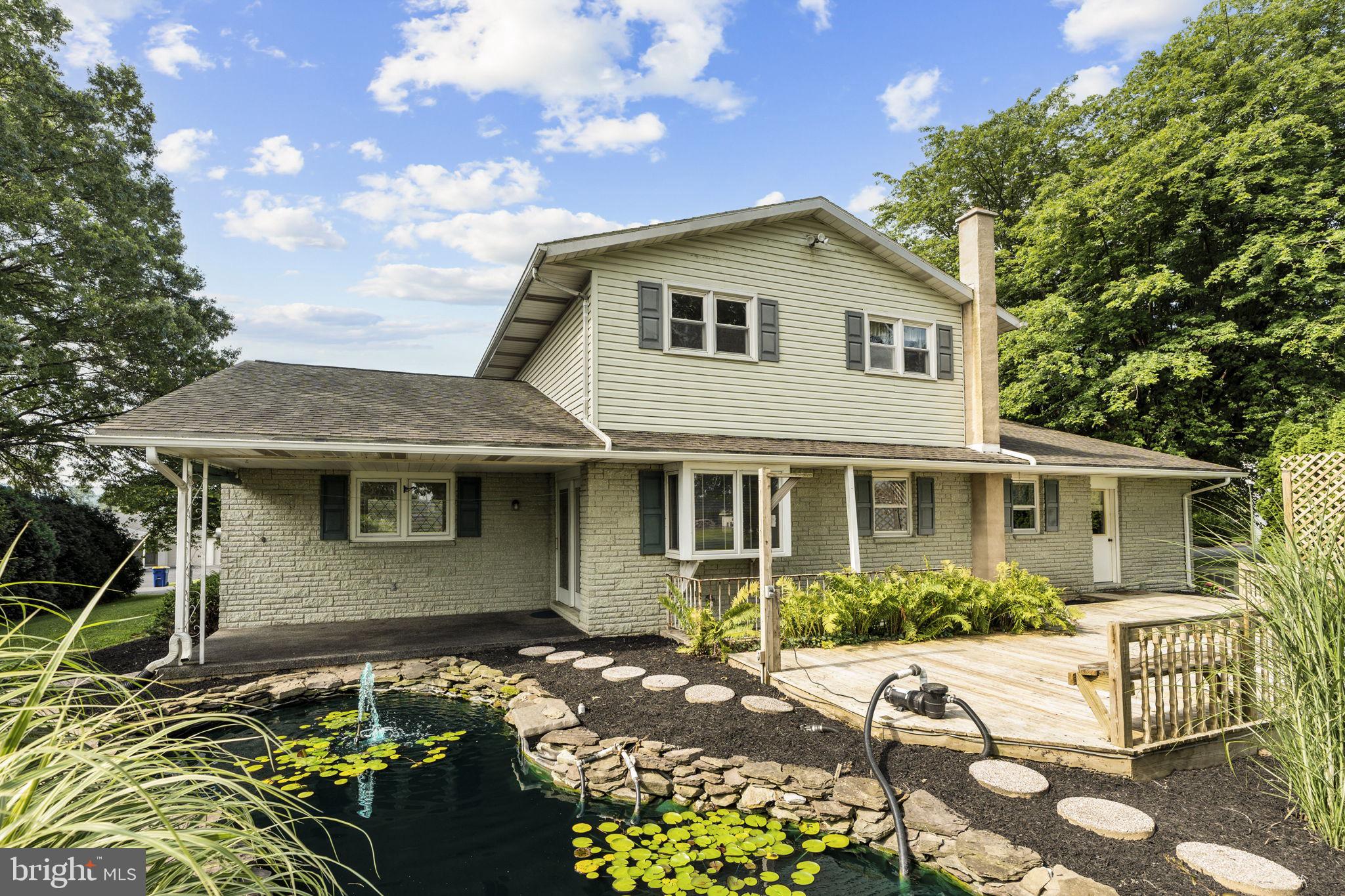19 Edris Road Womelsdorf, PA 19567 - Photo 9 of 61 Gallery Image 9