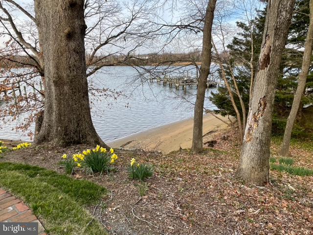 1922 Hidden Point Road Annapolis, MD 21409 - Photo 2 of 5 Beach
