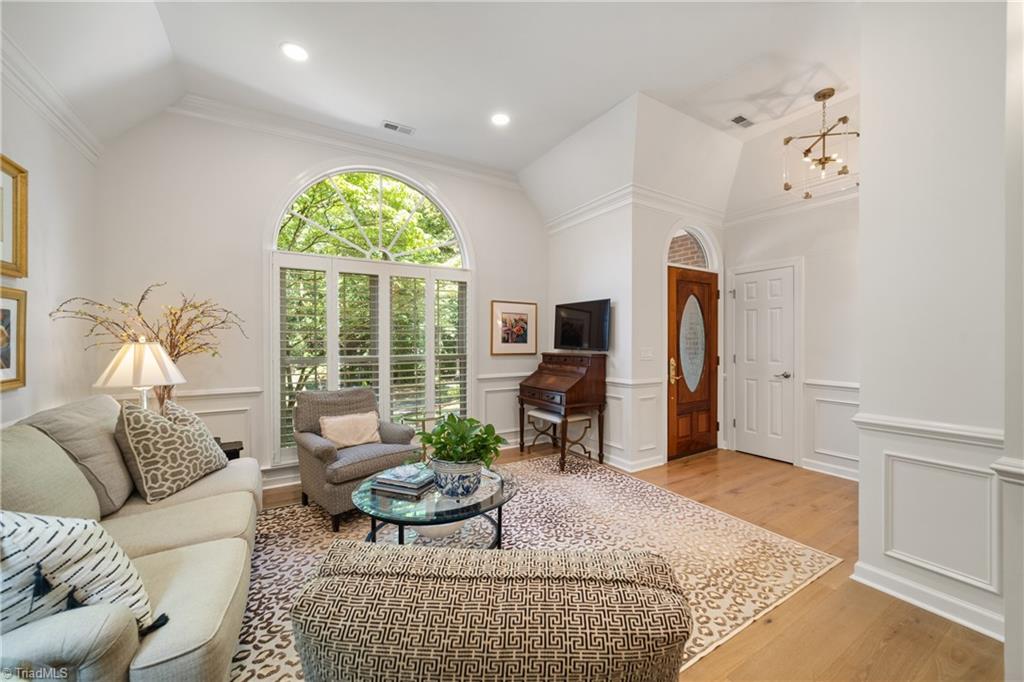 127 Wellesborough Road Winston-Salem, NC 27104 - Photo 7 of 50 Formal Living Room