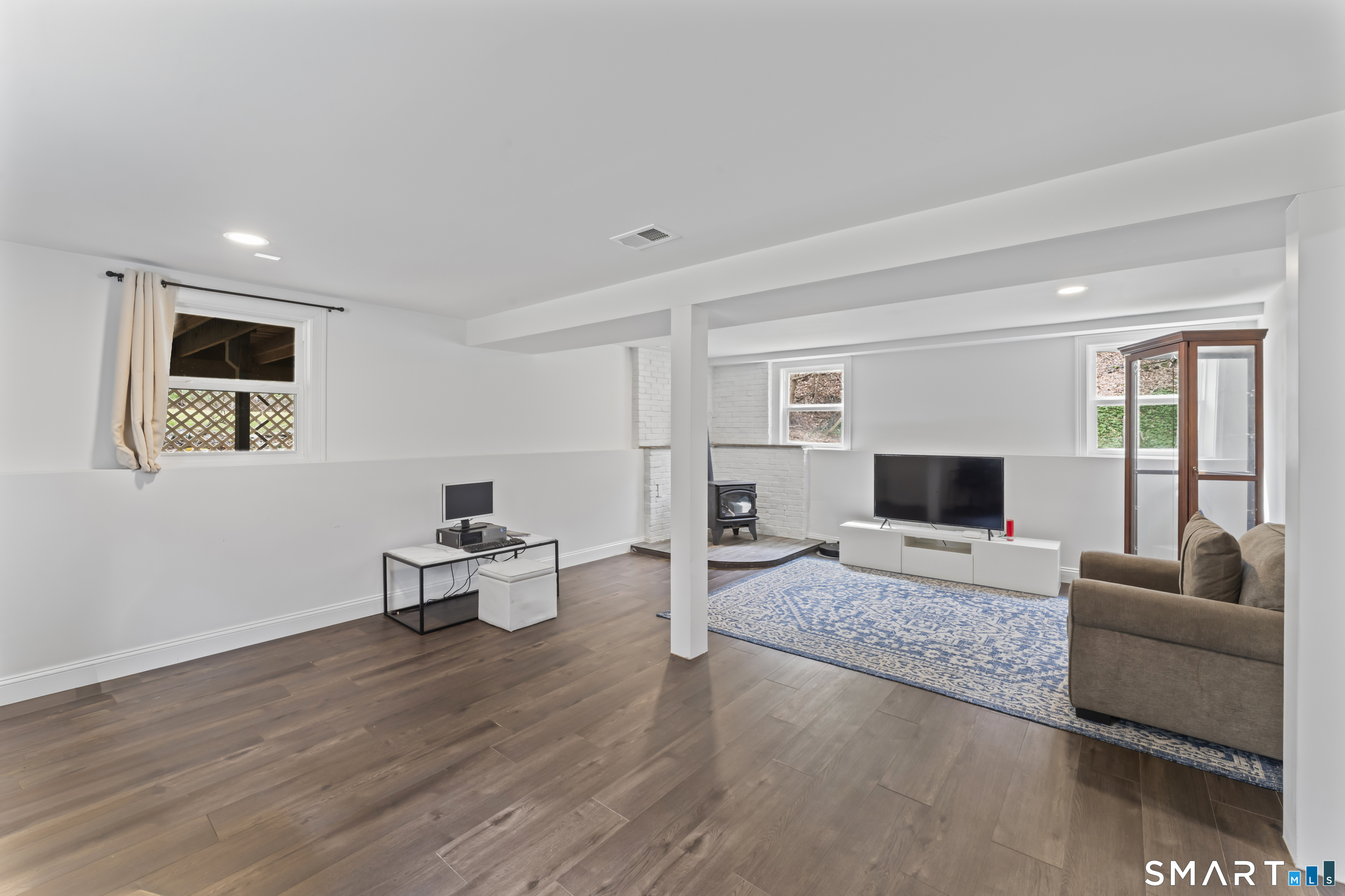 17 Valley Field Road South Newtown, CT 06482 - Photo 24 of 39