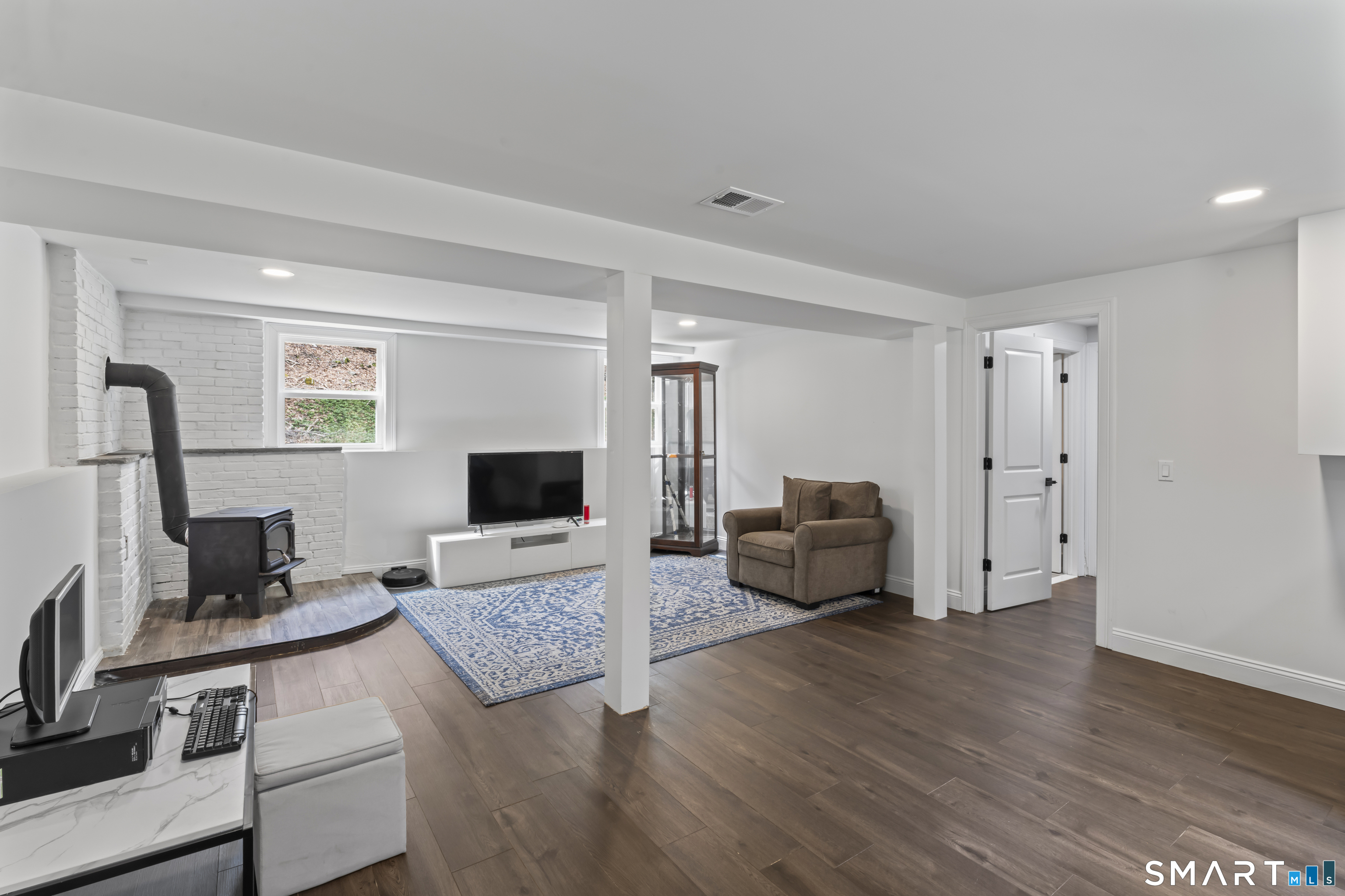 17 Valley Field Road South Newtown, CT 06482 - Photo 25 of 39