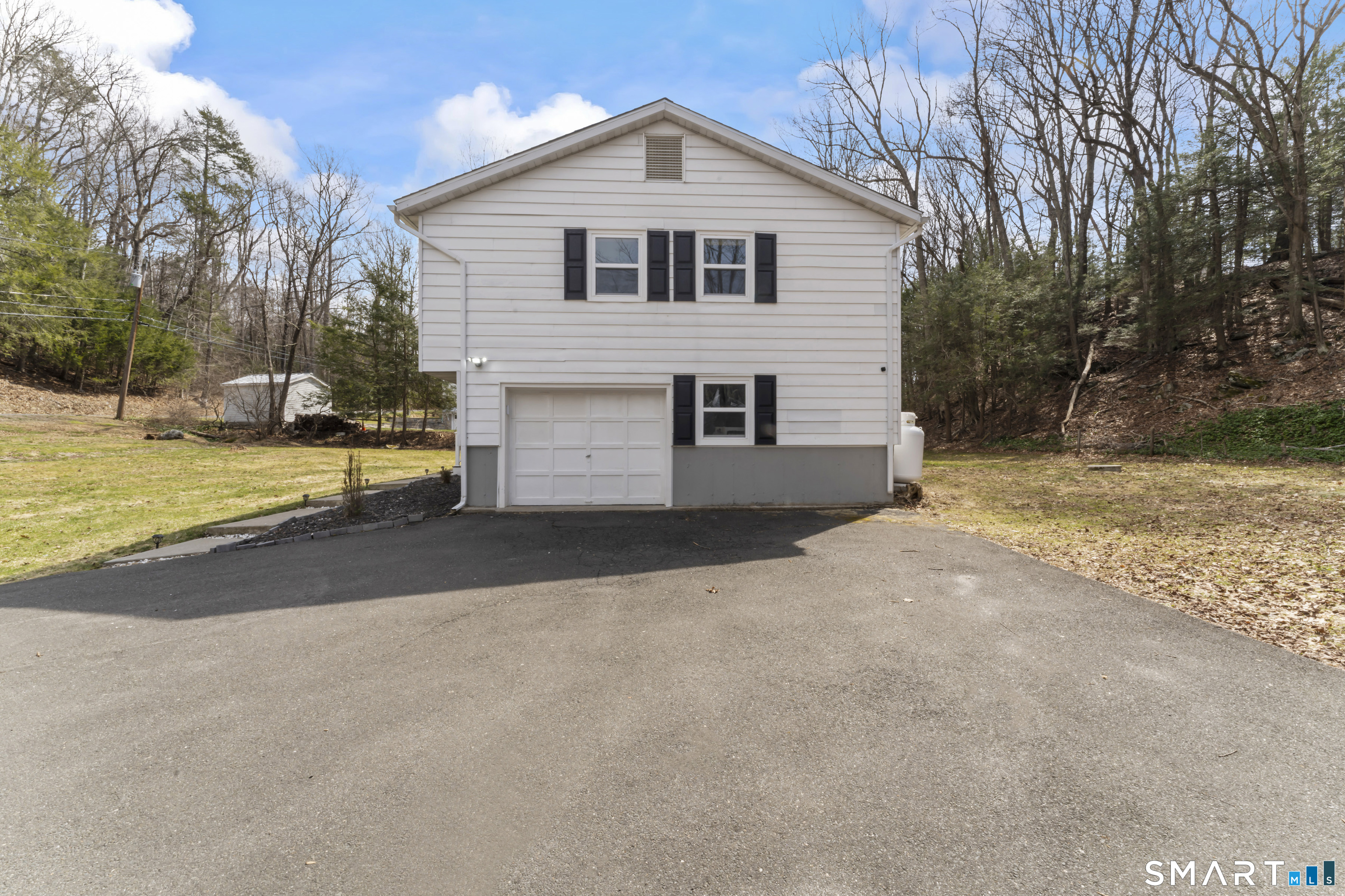 17 Valley Field Road South Newtown, CT 06482 - Photo 37 of 39