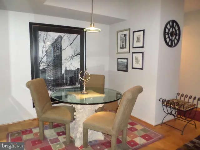 $2,000 | 2939 Van Ness Street Northwest, Unit 516, Washington, DC 20008