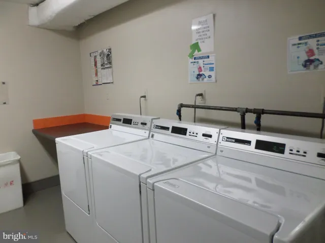 $2,000 | 2939 Van Ness Street Northwest, Unit 516, Washington, DC 20008