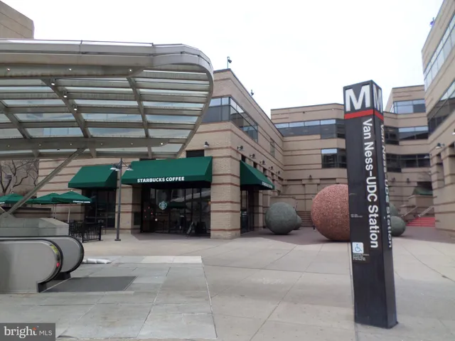 $2,000 | 2939 Van Ness Street Northwest, Unit 516, Washington, DC 20008