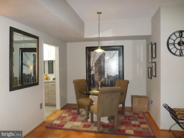 $2,000 | 2939 Van Ness Street Northwest, Unit 516, Washington, DC 20008