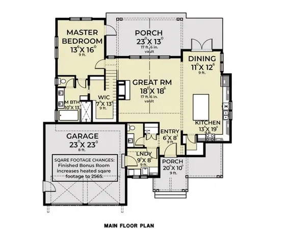 a view of yard with trees