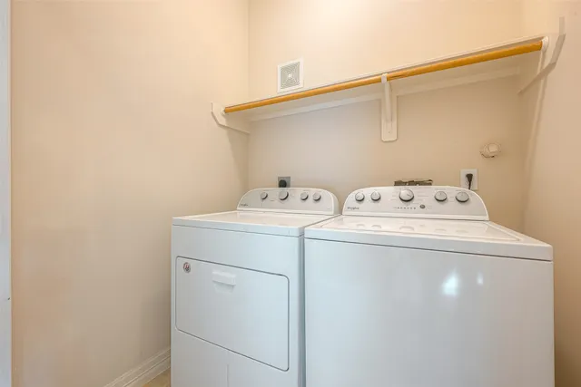 $1,900 | 10355 Panther Point Drive, Houston, TX 77099