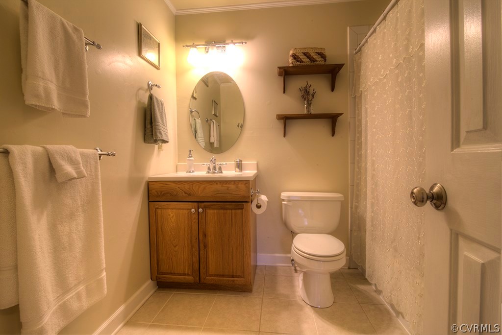 12155 Howards Mill Road Rockville, VA 23146 - Photo 17 of 25 hall bath