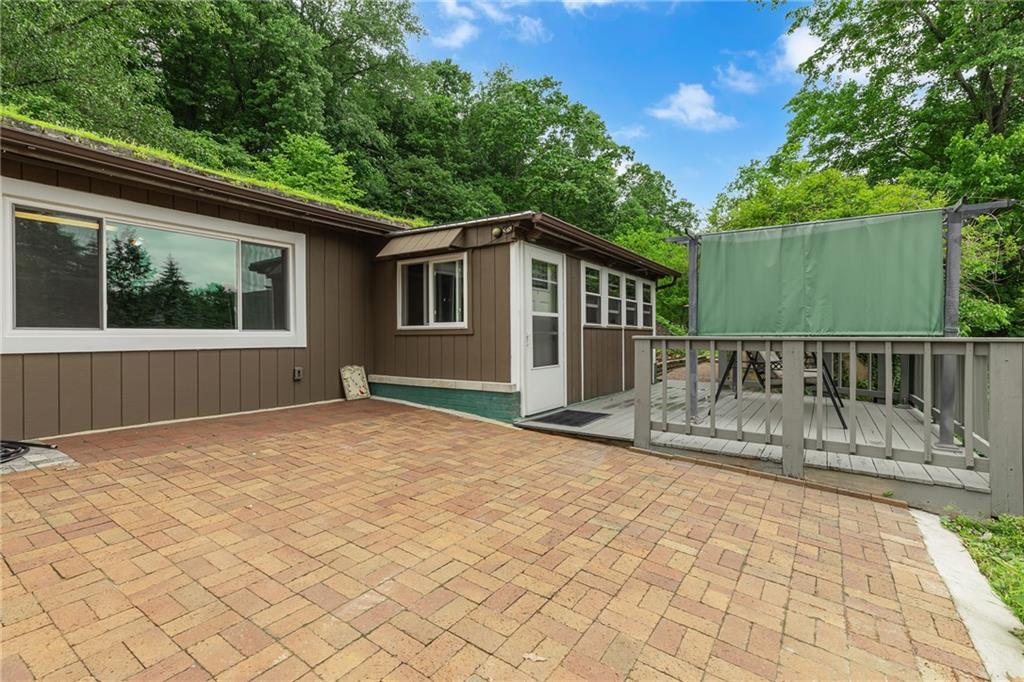 1369 Old Pulaski Road New Castle, PA 16105 - Photo 1 of 46 Gallery Image 1