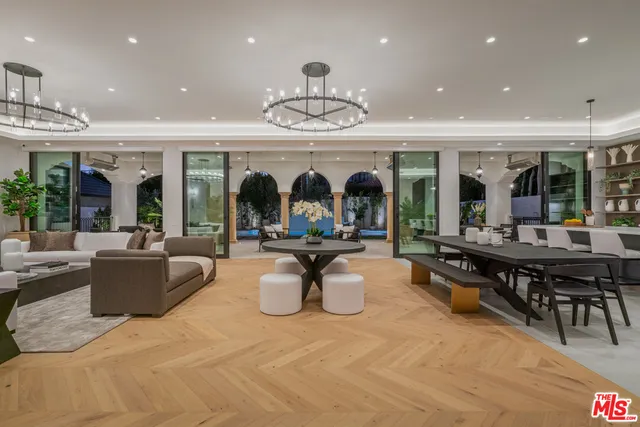 $104,950 | 611 North Hillcrest Road, Beverly Hills, CA 90210