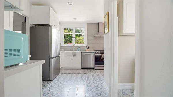 $1,299,000 | 270 Clinton Street, Pasadena, CA 91103