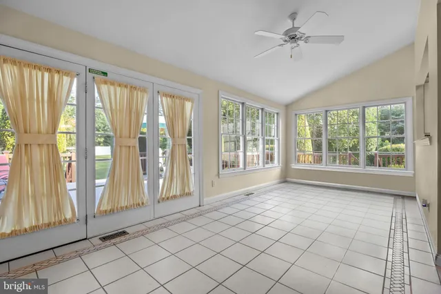 $1,385,000 | 3689 Hancock Lane, Doylestown, PA 18902