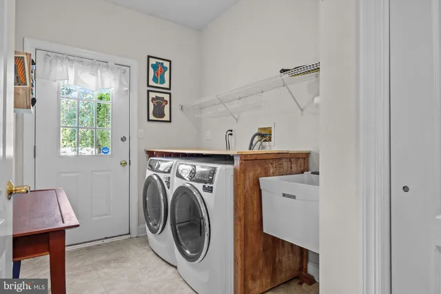 $1,385,000 | 3689 Hancock Lane, Doylestown, PA 18902