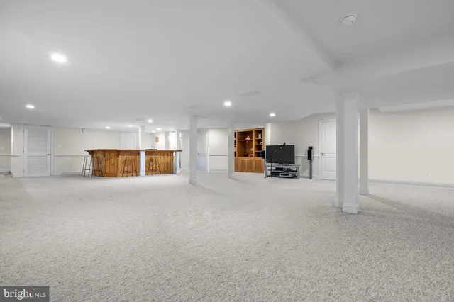 $1,385,000 | 3689 Hancock Lane, Doylestown, PA 18902