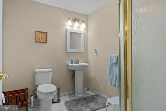 $1,385,000 | 3689 Hancock Lane, Doylestown, PA 18902