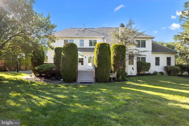 $1,385,000 | 3689 Hancock Lane, Doylestown, PA 18902
