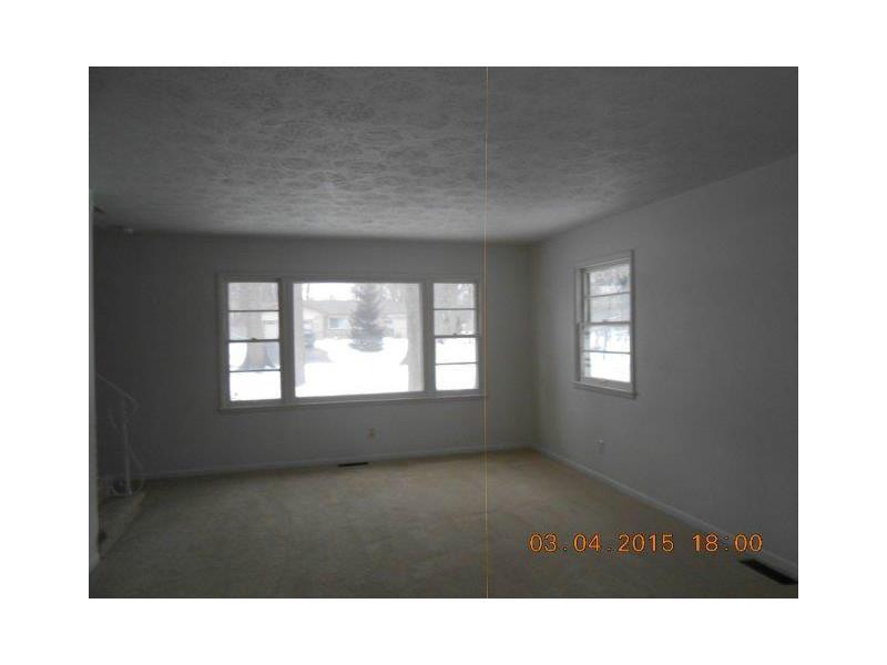 2617 Cardigan Road Indianapolis, IN 46268 - Photo 5 of 11 Gallery Image 5