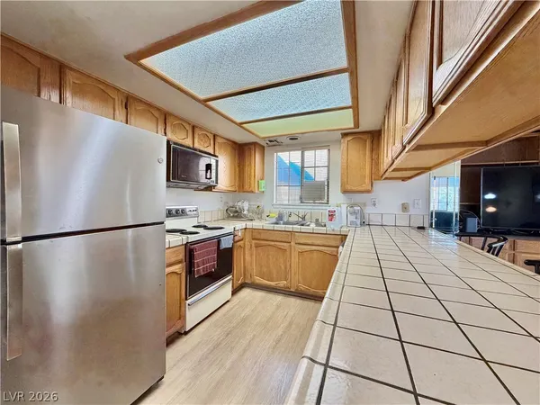 $1,295 | 4210 Gannet Circle, Unit 294, Las Vegas, NV 89103