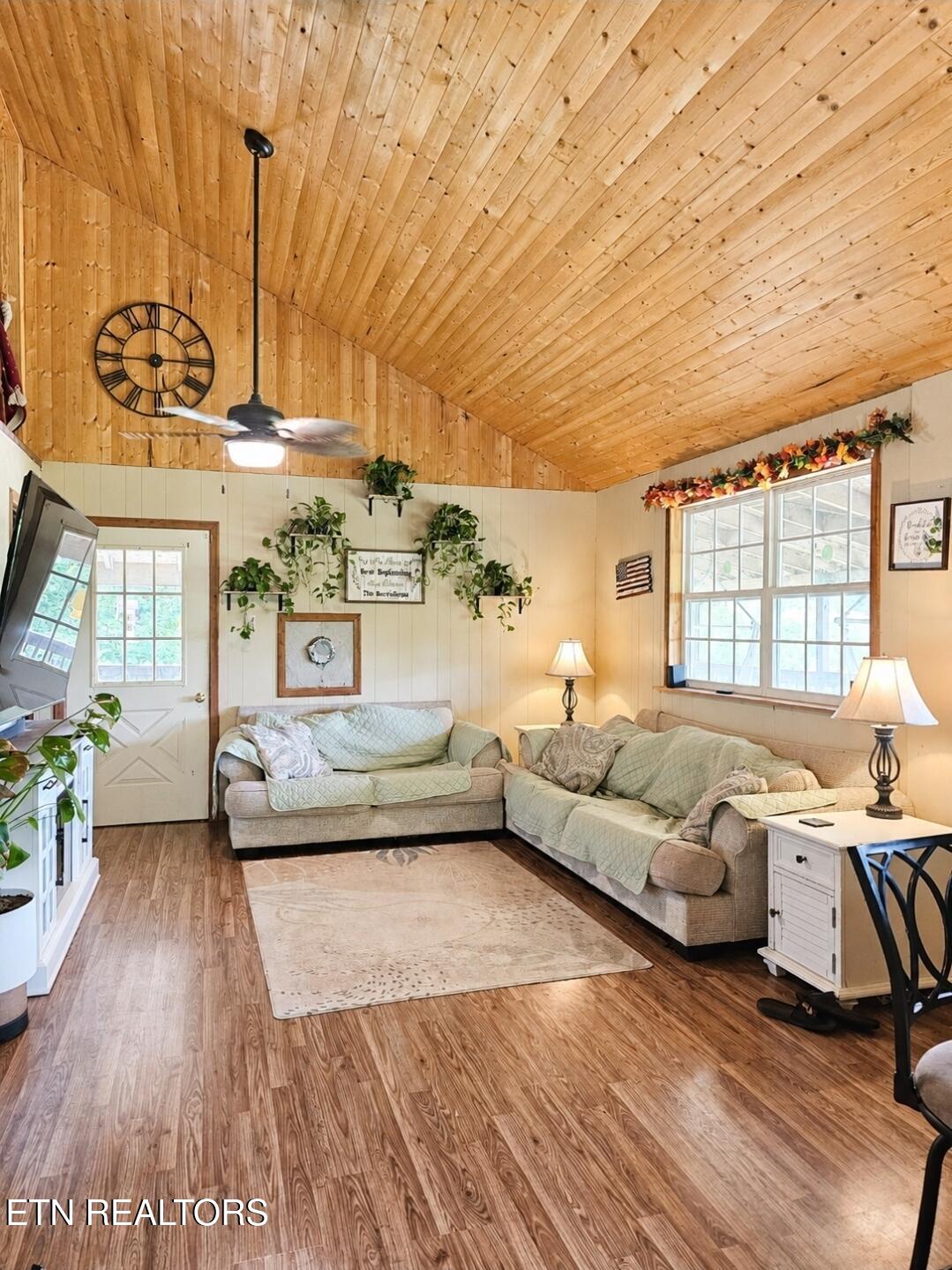 395 Cunningham Road Tazewell, TN 37879 - Photo 15 of 38 15_beyc6a1d02f886dc3