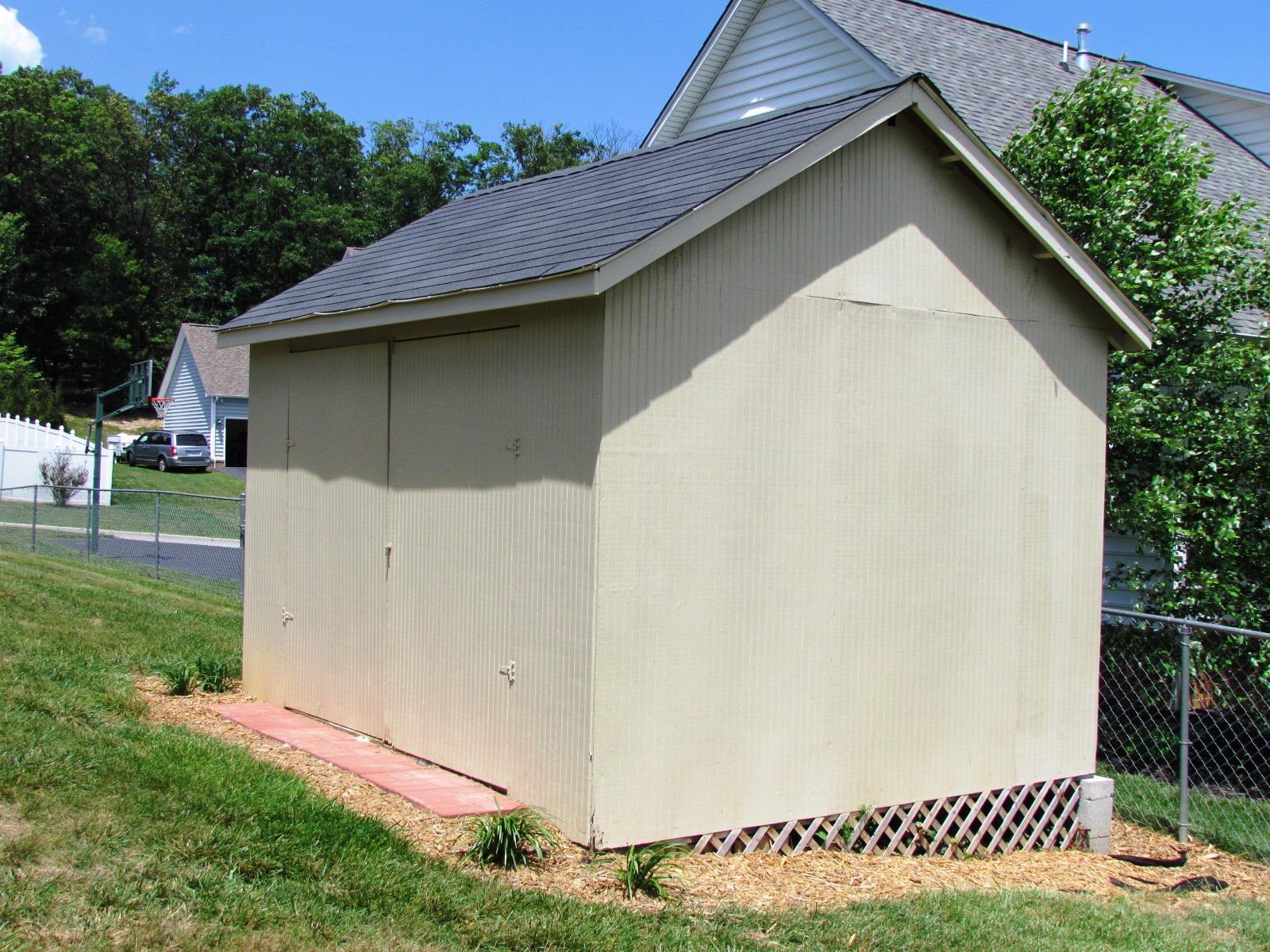 5300 Sundance Road Salem, VA 24153 - Photo 27 of 31 Storage Building