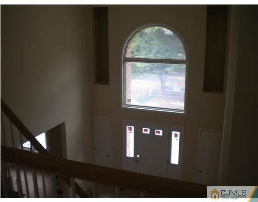 1089 New Dover Road Edison, NJ 08820 - Photo 3 of 14