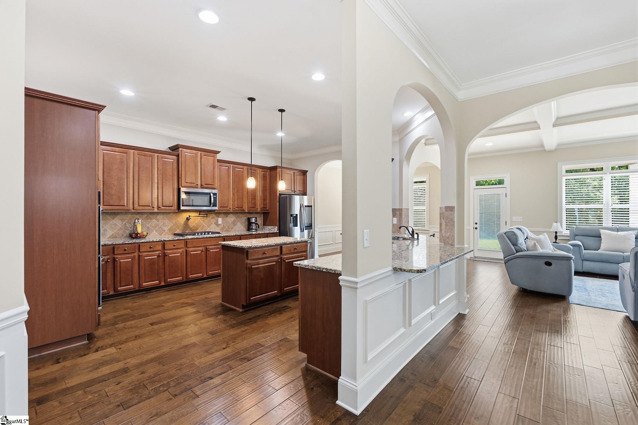 425 Castleford Place Simpsonville, SC 29681 - Photo 3 of 47