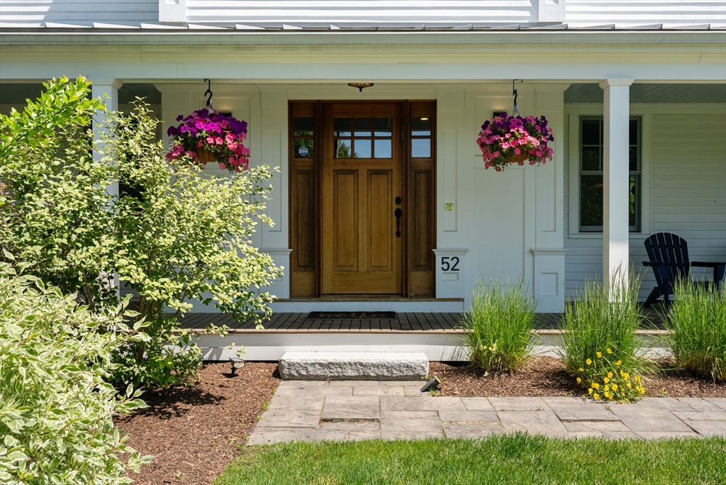 52 Goodman's Hill Road Sudbury, MA 01776 - Photo 4 of 41