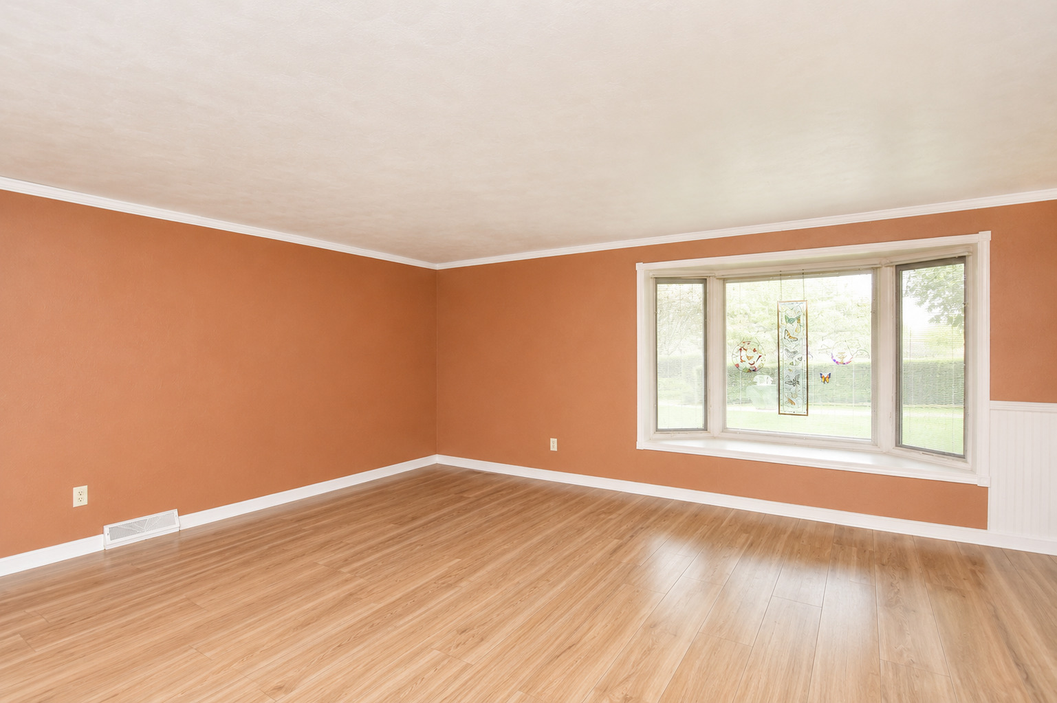 6559 Lake Road Hopedale, IL 61747 - Photo 15 of 72 Gallery Image 15