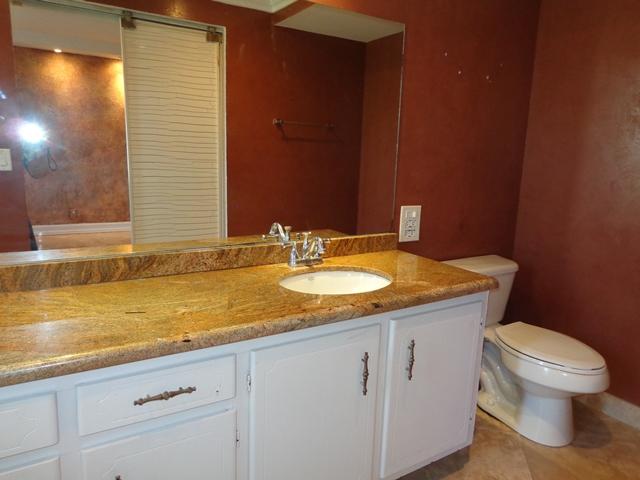 9440 Southwest 8th Street, Unit 309 Boca Raton, FL 33428 - Photo 14 of 20 9440 SW 8th St 038