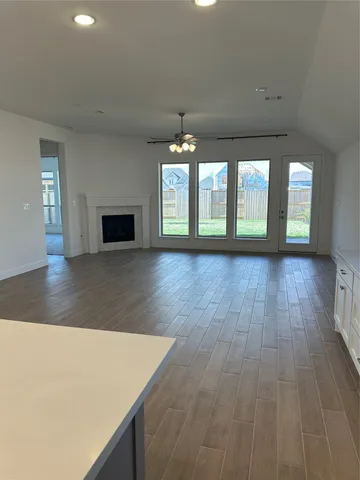 $3,300 | 5831 Seagrass Drive, Manvel, TX 77578