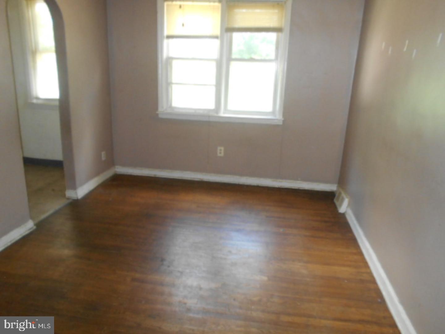 2854 Cushing Road Camden, NJ 08104 - Photo 4 of 12