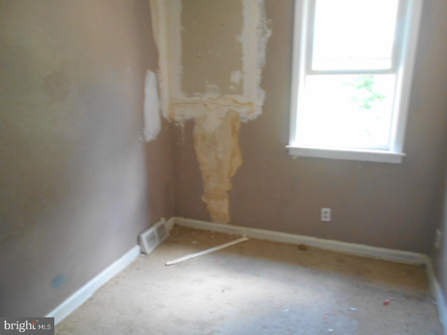 2854 Cushing Road Camden, NJ 08104 - Photo 9 of 12