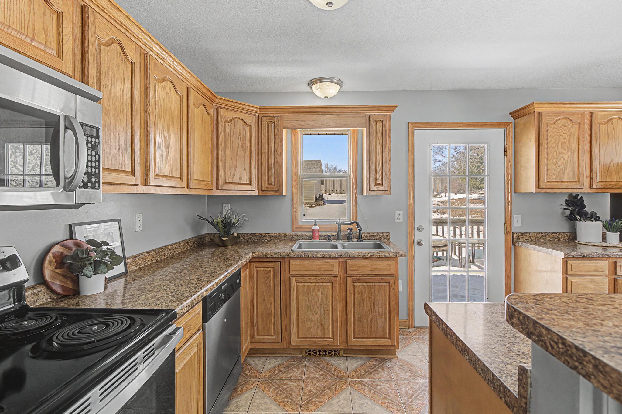 5134 Baker Road Hopkins, MN 55343 - Photo 12 of 34