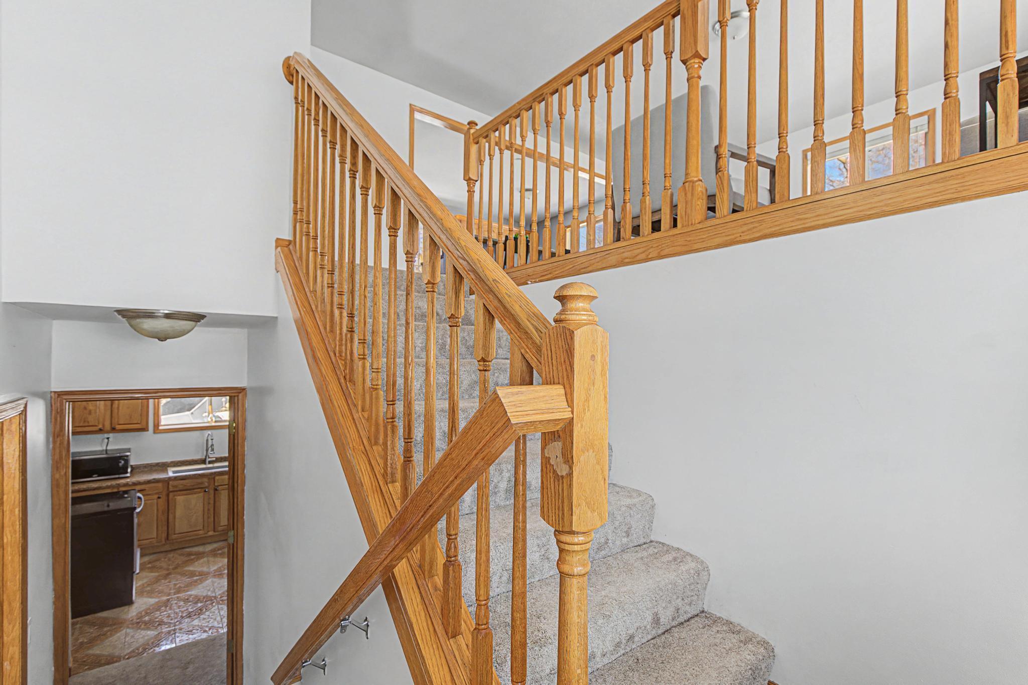 5134 Baker Road Hopkins, MN 55343 - Photo 4 of 34