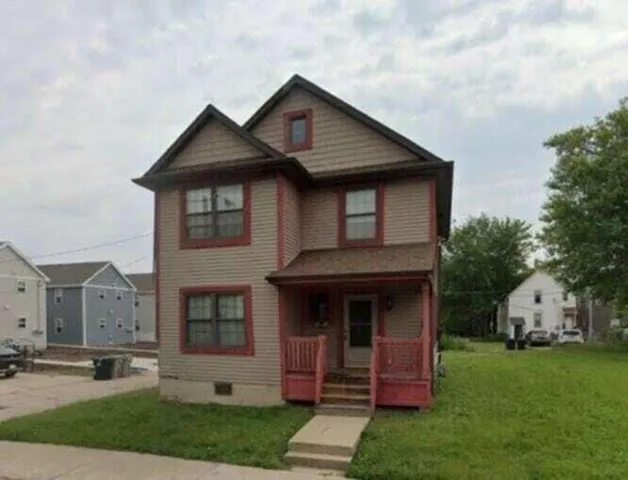 $10,000 | 2140 North 27th Street, Milwaukee, WI 53208