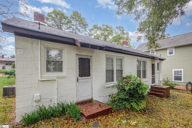 $325,000 | 204 Elder Street, Greenville, SC 29607