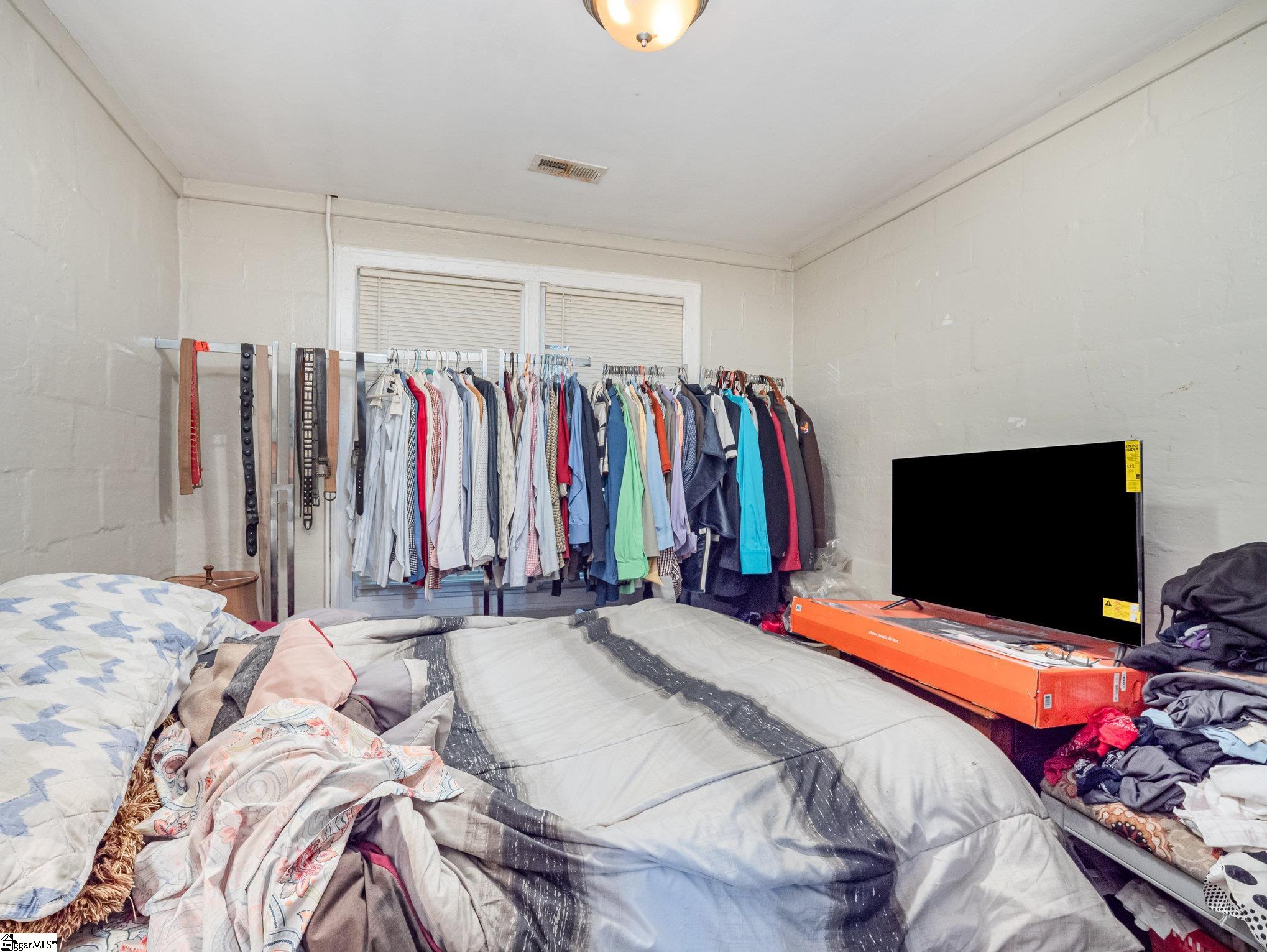 204 Elder Street Greenville, SC 29607 - Photo 8 of 31