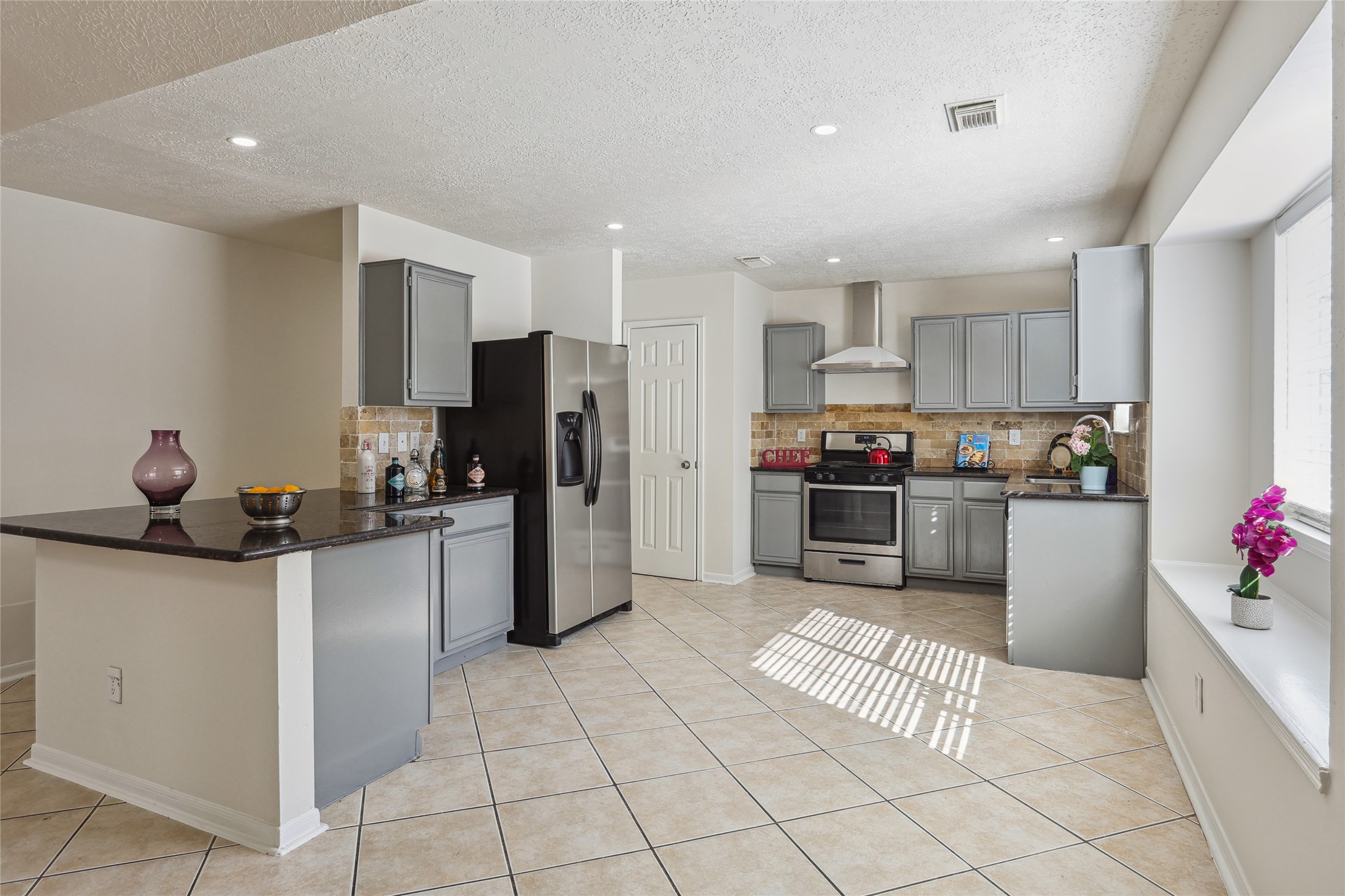 9423 Rippling Fields Drive Houston, TX 77064 - Photo 8 of 26