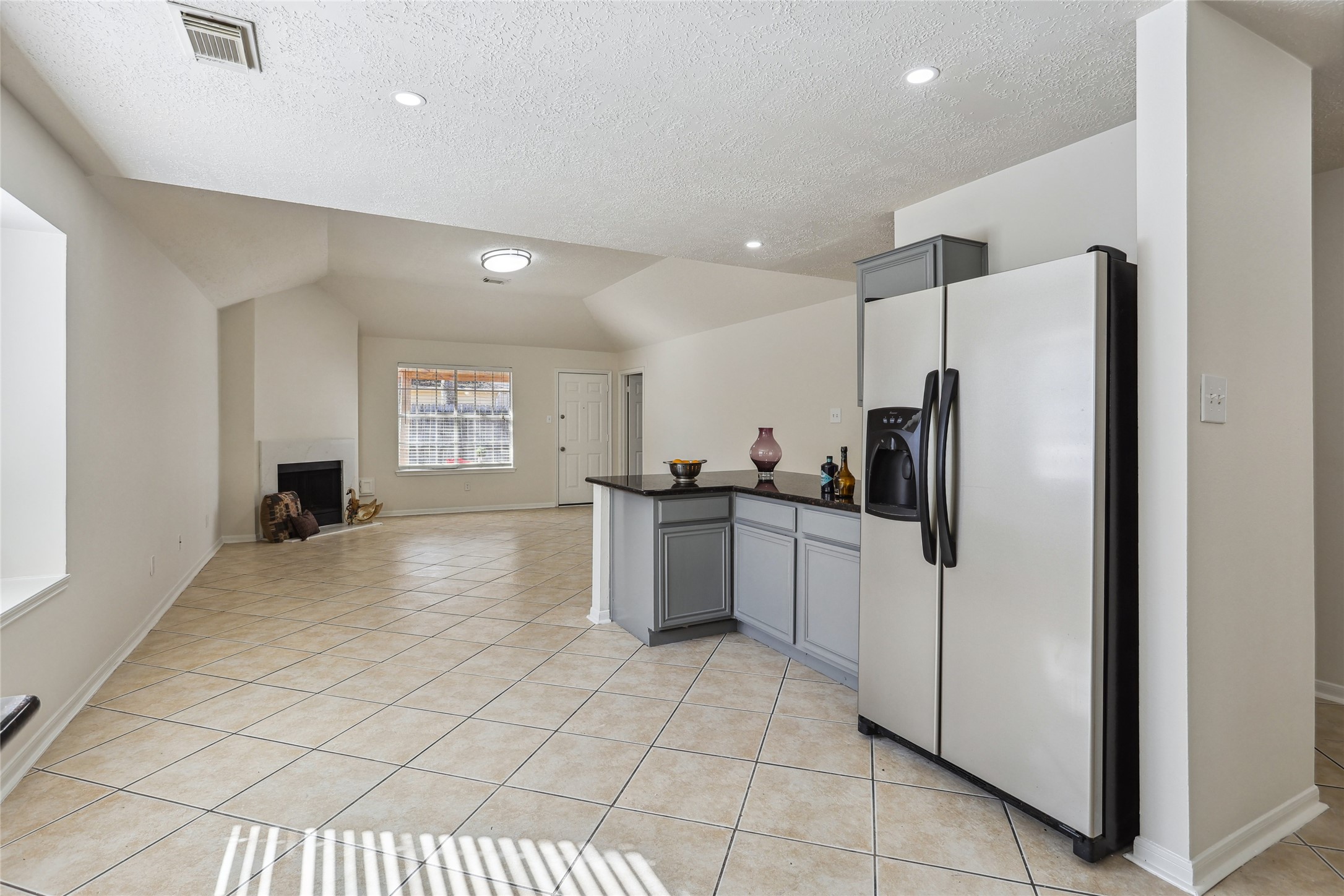 9423 Rippling Fields Drive Houston, TX 77064 - Photo 10 of 26